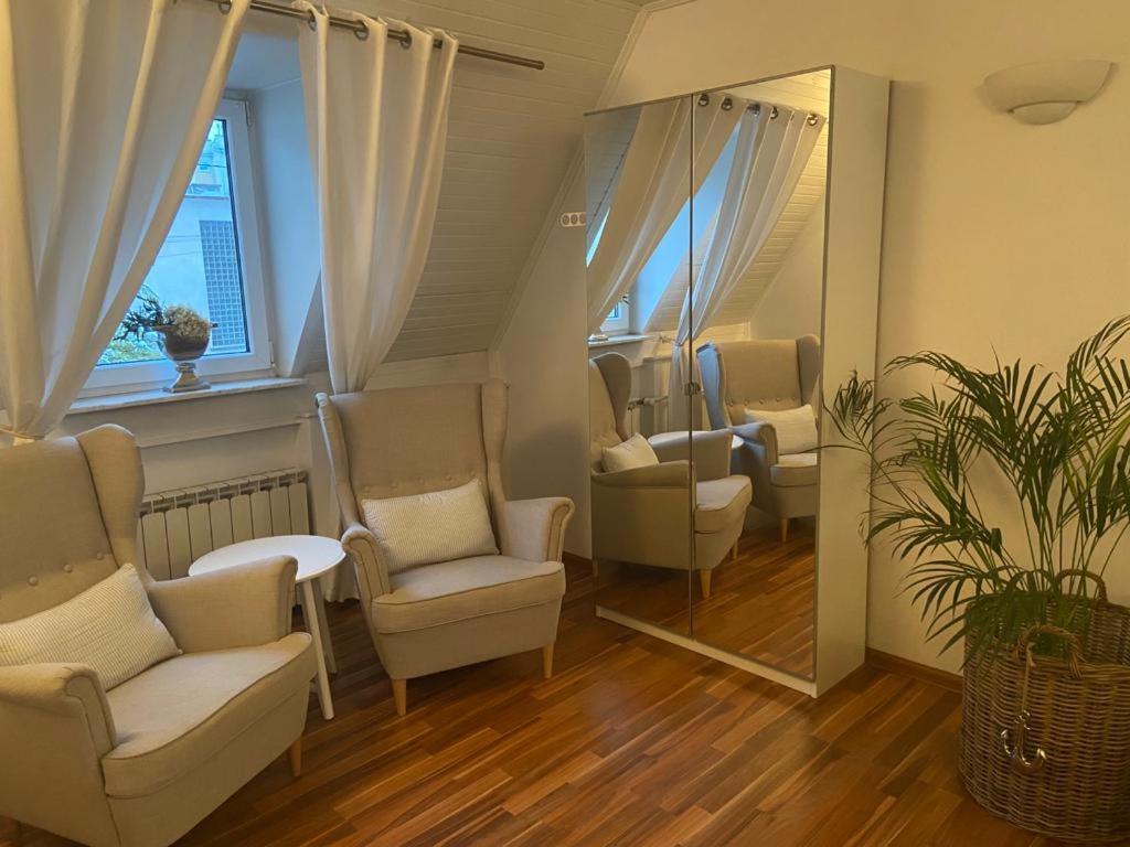 Lux Plus Apartament Chodziez, Zwyciestwa 13 Dış mekan fotoğraf